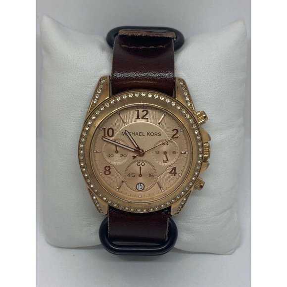 Michael Kors MK5263 Women\'s Leather Analog Rose Di main image 8
